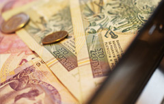 pieniądze złoty
